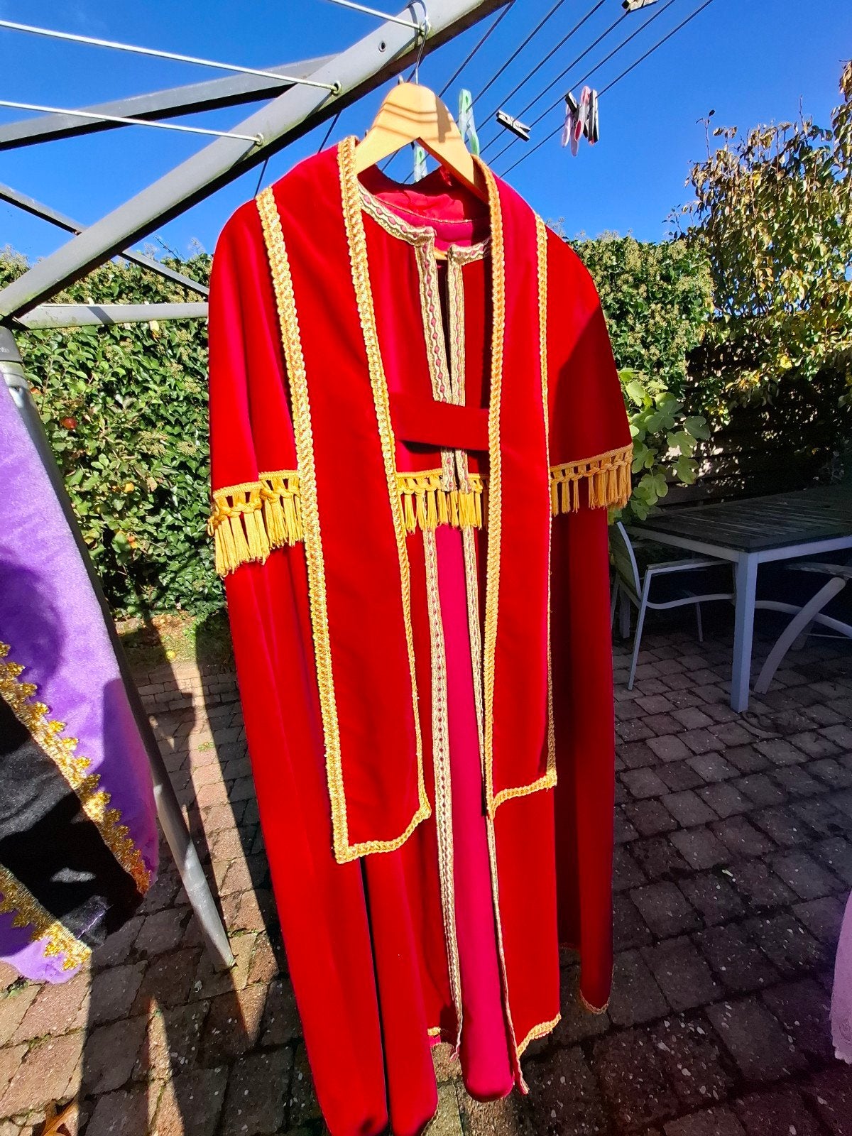 Sinterklaas Kostuum Set - Compleet met Baard, Mijter en Staf, Hobby en Vrije tijd, Ophalen of Verzenden, Zo goed als nieuw, Pak of Jurk