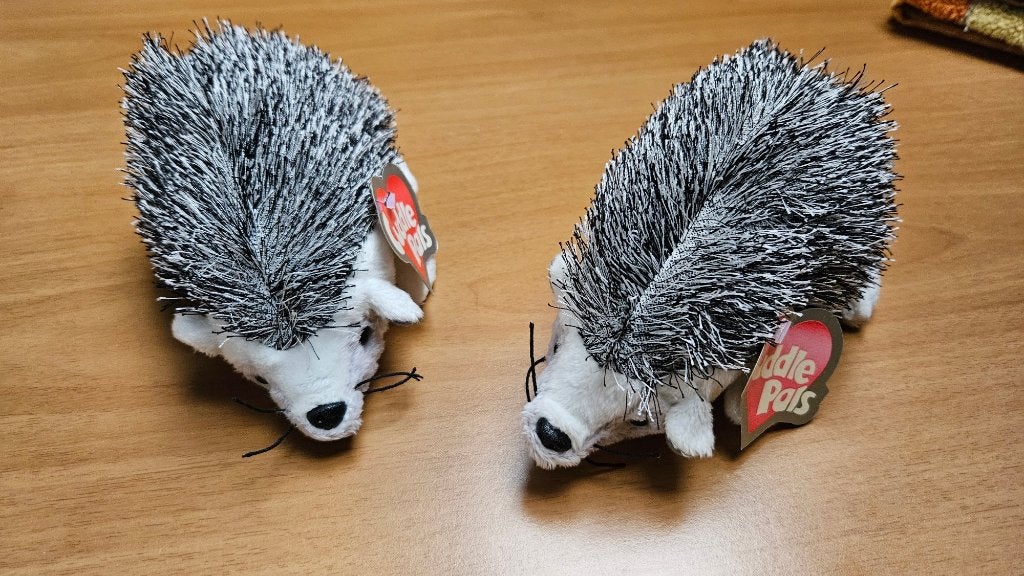 knuffel egel, Overige typen, Grijs, Nieuw, Ophalen of Verzenden