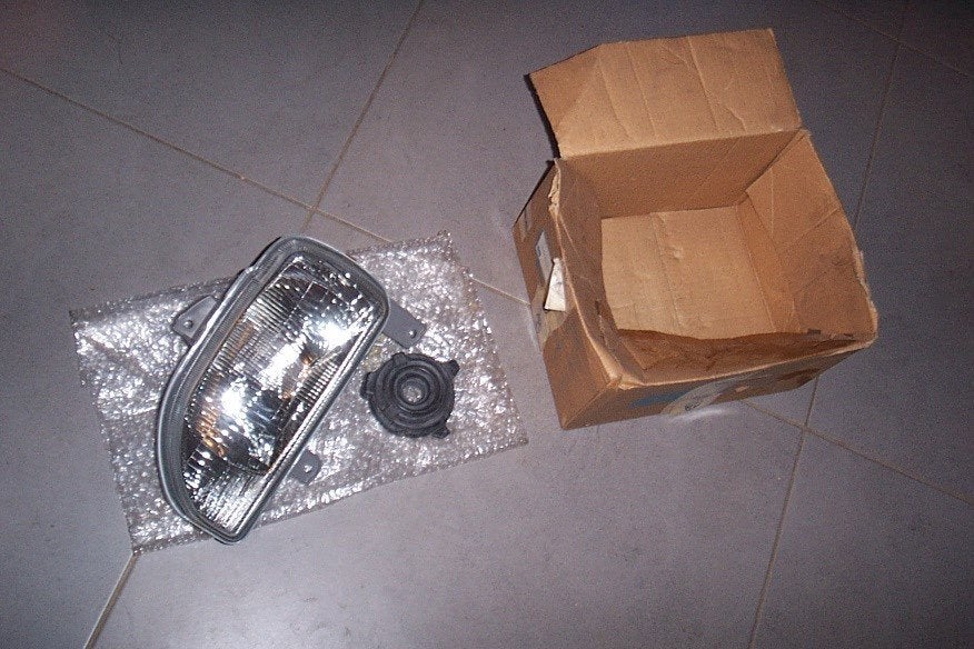 Nieuwe orginele koplamp SUBARU MINI JUMBO M80 1989/1992, Ophalen of Verzenden, Nieuw, Subaru