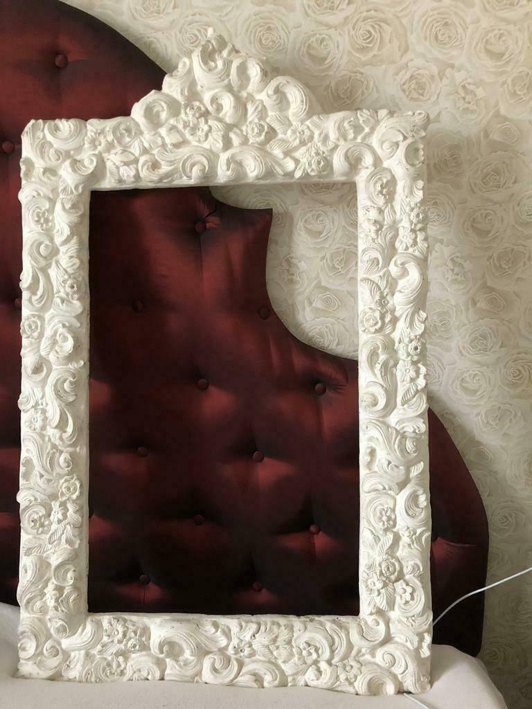 Mooie brocante spiegel lijst van gips met rozen, Ophalen, Zo goed als nieuw, Overige materialen