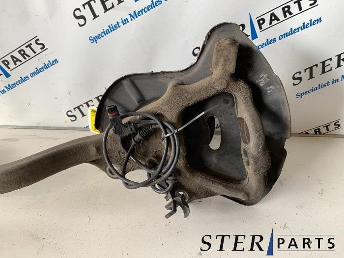 Fusee links-voor van een Mercedes S-Klasse, Gebruikt, -, Ophalen of Verzenden, -