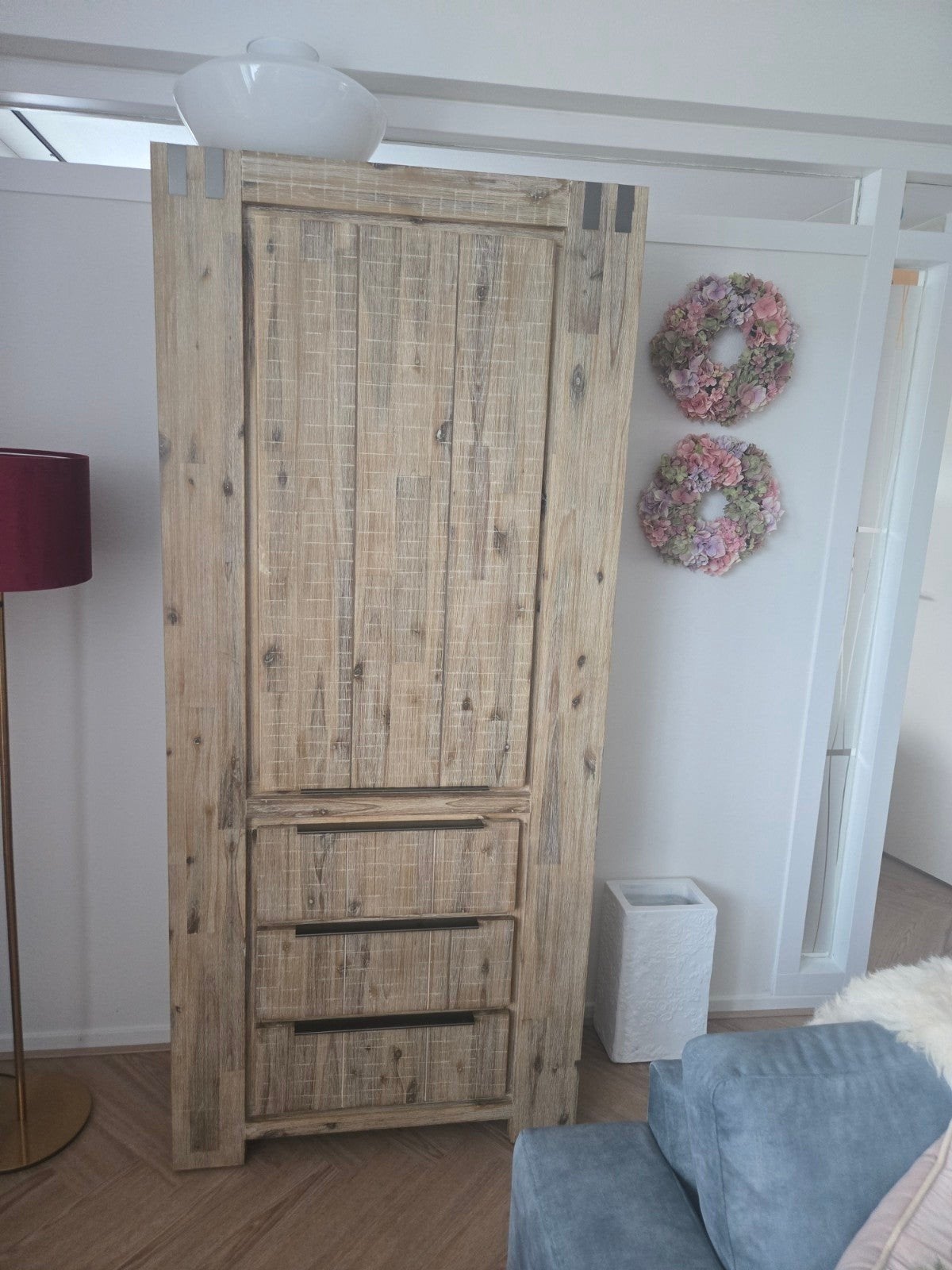 Pronto light grey Bassano kast Nieuwstaat 200hx88brx40diep, Ophalen, Zo goed als nieuw