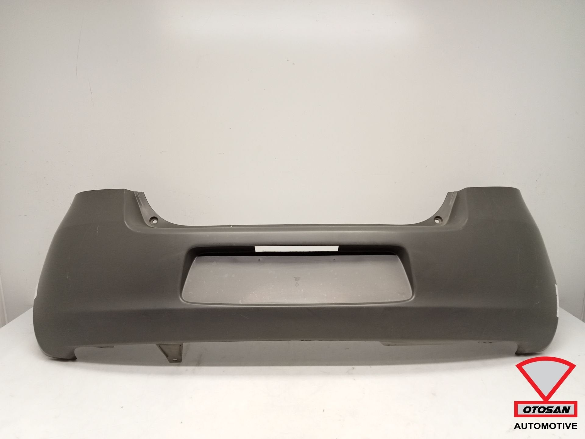 Toyota Yaris P9 2008 Achterbumper Bumper nieuw in primer Ori