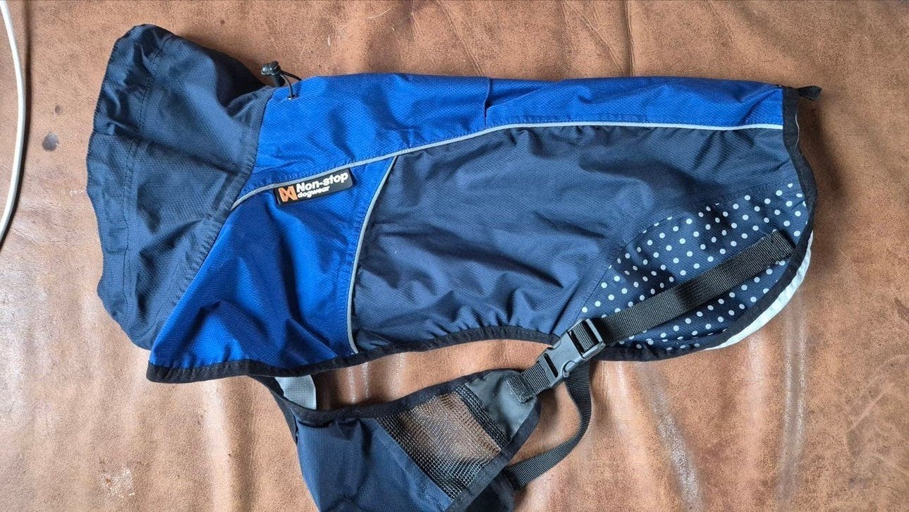 Non-stop dogwear beta pro  hondenjas regenjas, Ophalen of Verzenden, Zo goed als nieuw, Hondenjas