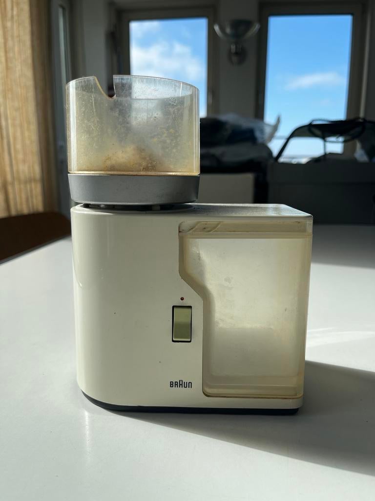 Braun Koffiemolen KMM1 - Snoer ontbreekt, bakjes beschadigd, Ophalen of Verzenden, Niet werkend, Overige modellen, Koffiebonen