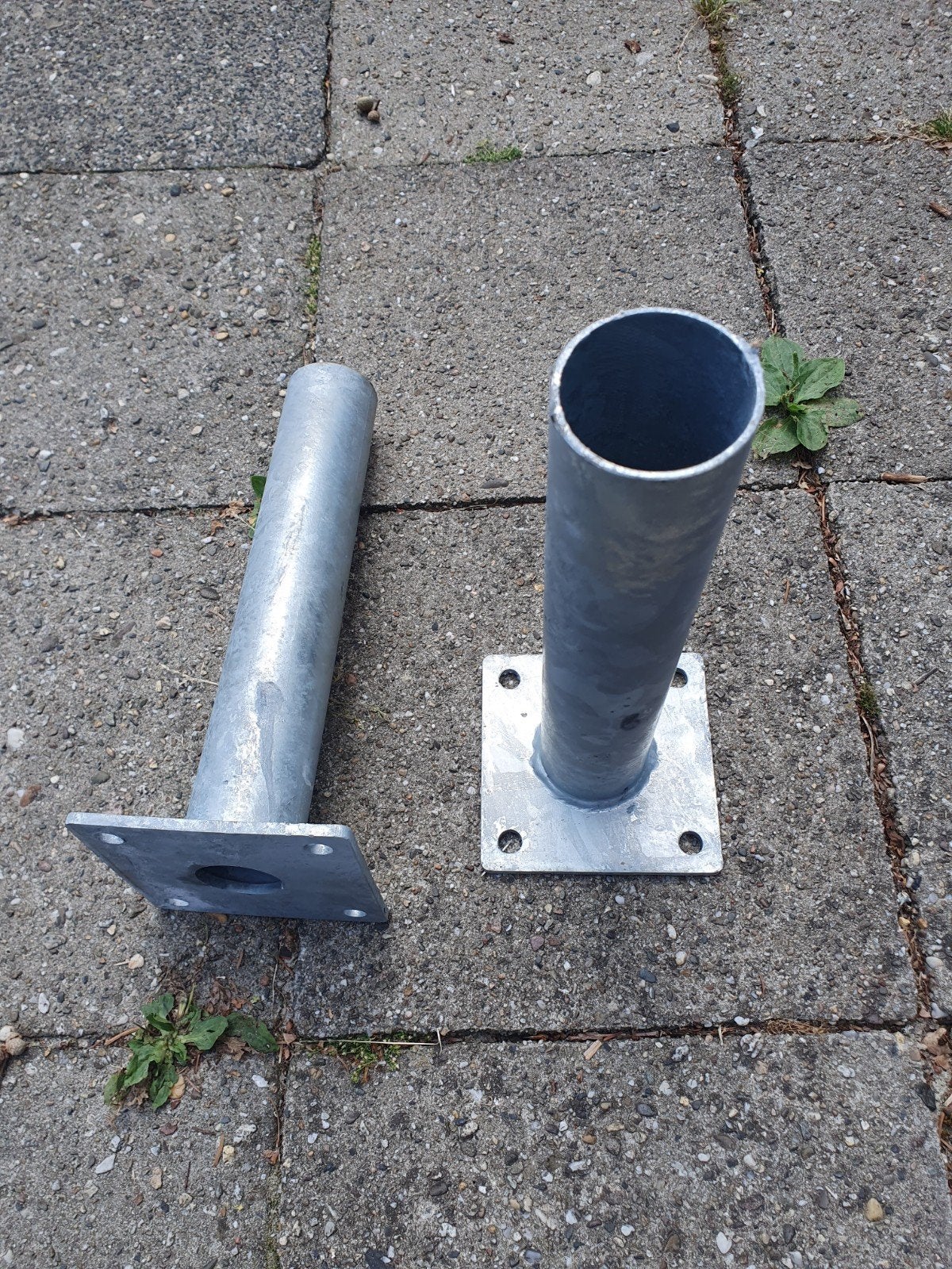 insteekvoetplaat 60 mm verzinkt nieuw, Ophalen of Verzenden, Nieuw, IJzer, Dubbelstaafmat hekwerk