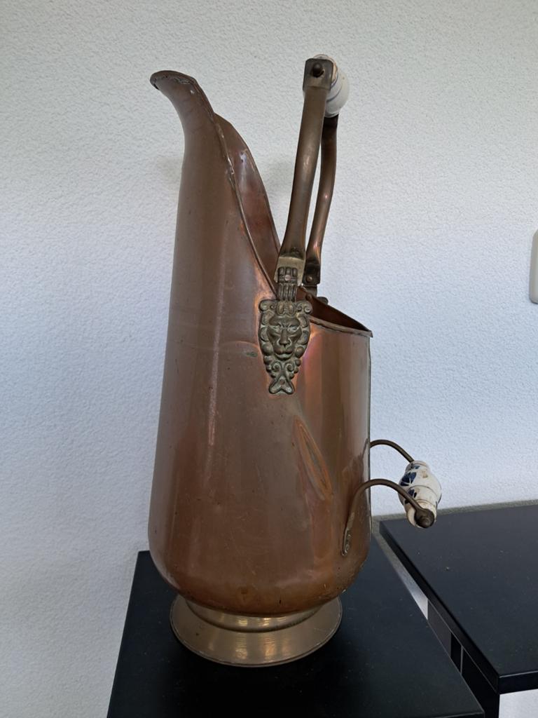 Koperen kolenkit, Ophalen