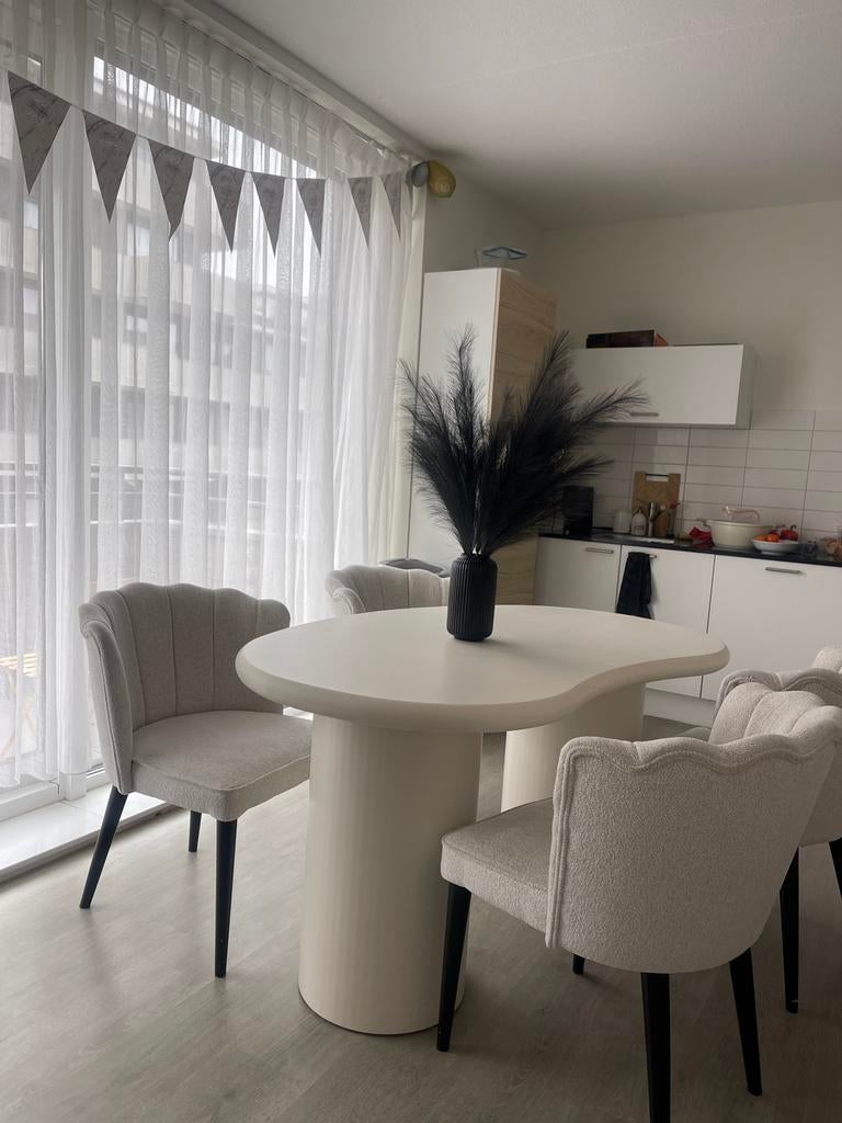 Organische eettafel cream white 150x90 zonder stoelen, Huis en Inrichting, Tafels | Eettafels, Overige materialen, 100 tot 150 cm