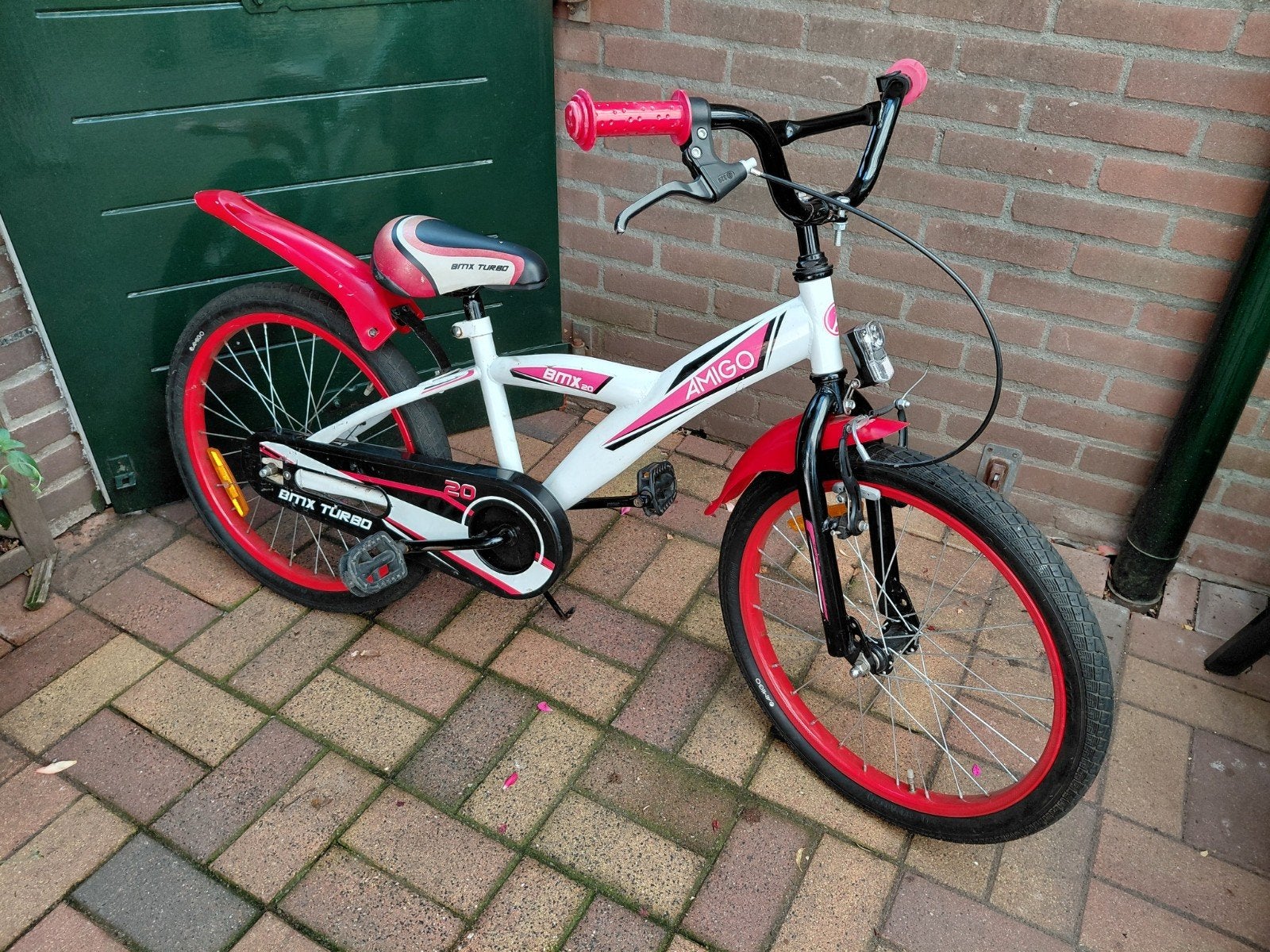 Foto 2 van jongensfiets 20 inch