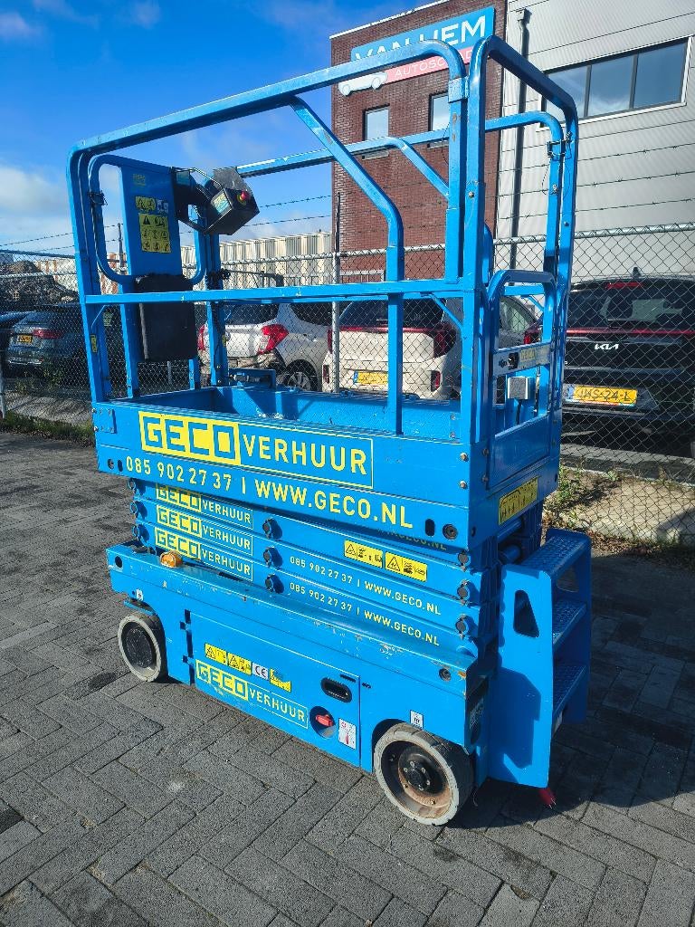 Schaarhoogwerker Magni ES 0807 E, Ophalen of Verzenden, Magni, Info@magnibenelux.nl, Brandstraat 16, 9160 Lokeren, België