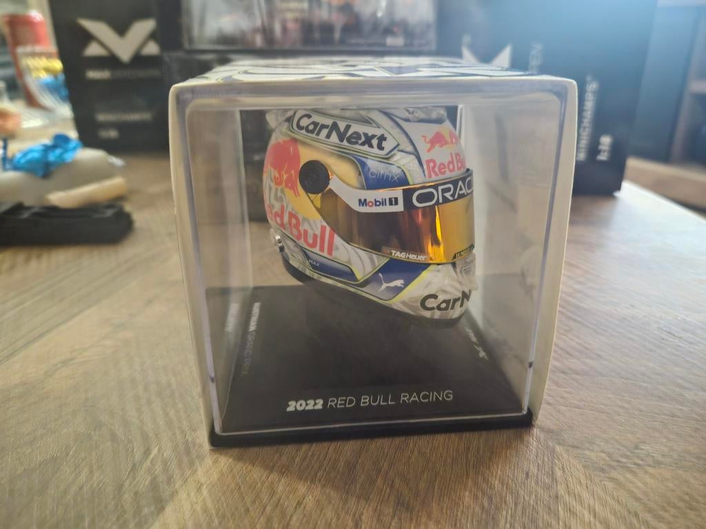 Max Verstappen helm 1:4 Austrian GP 2022, Ophalen, Zo goed als nieuw, Formule 1