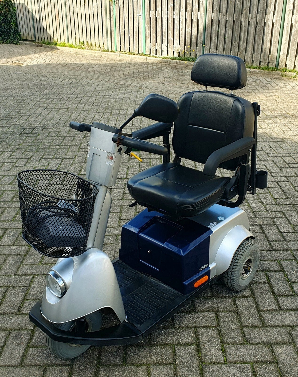 Nette scootmobiel merk Calypso, Calypso, Ophalen of Verzenden, Zo goed als nieuw, Calypso