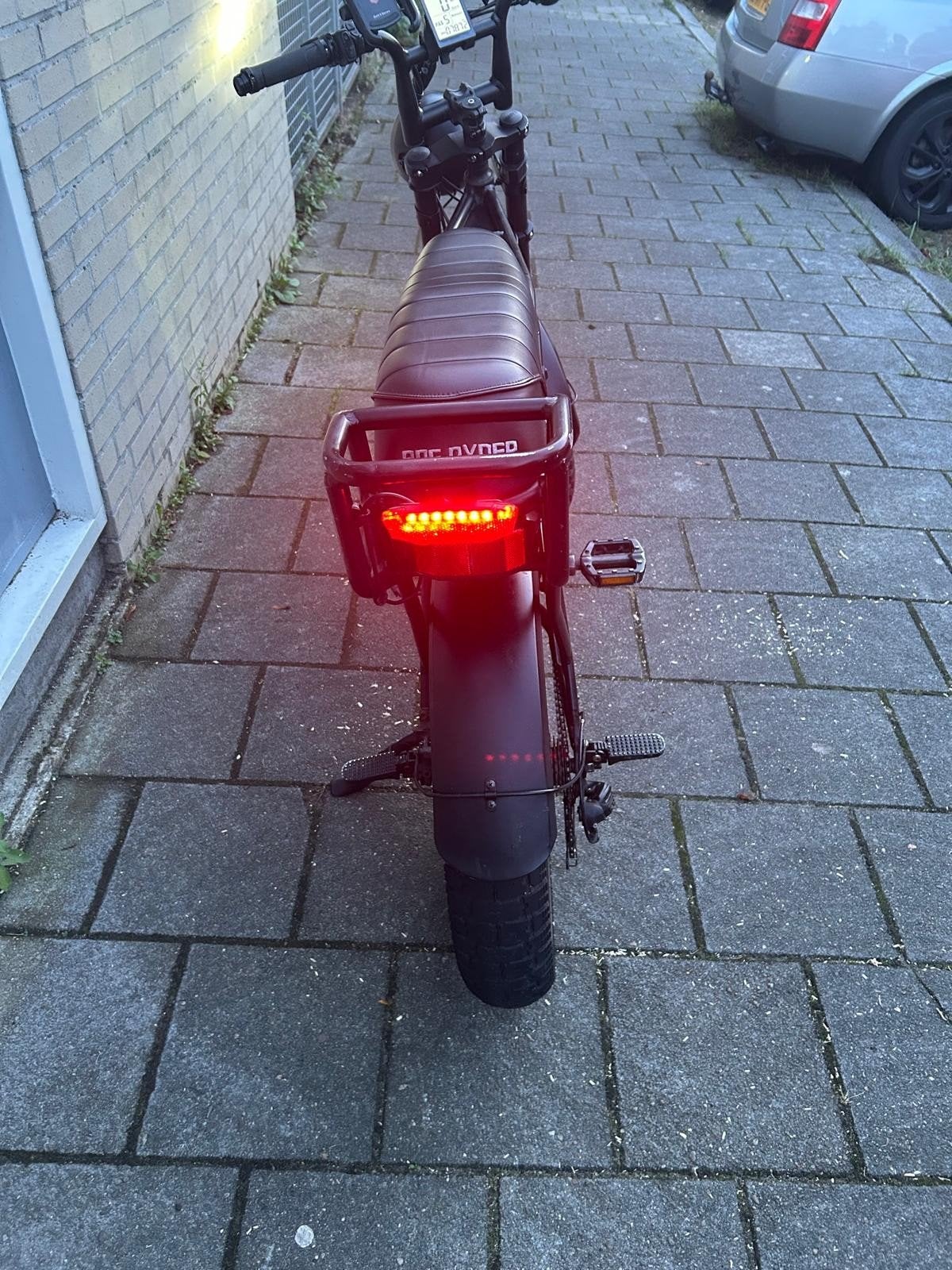 Foto 3 van fatbike apenrider v8