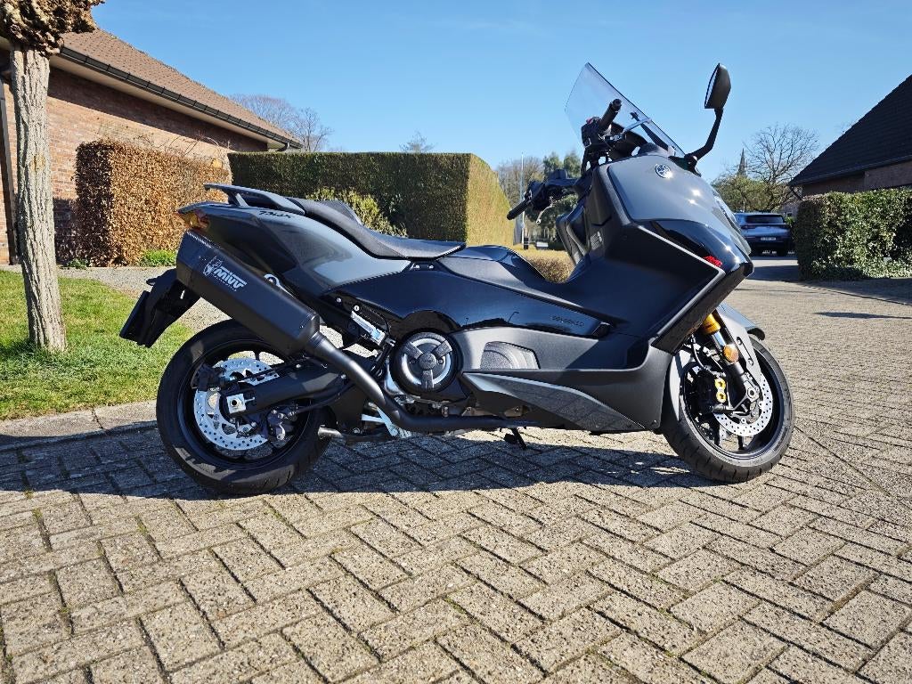 T-MAX 560 Tech Max-Originele Onderdelen, Ophalen, Gebruikt