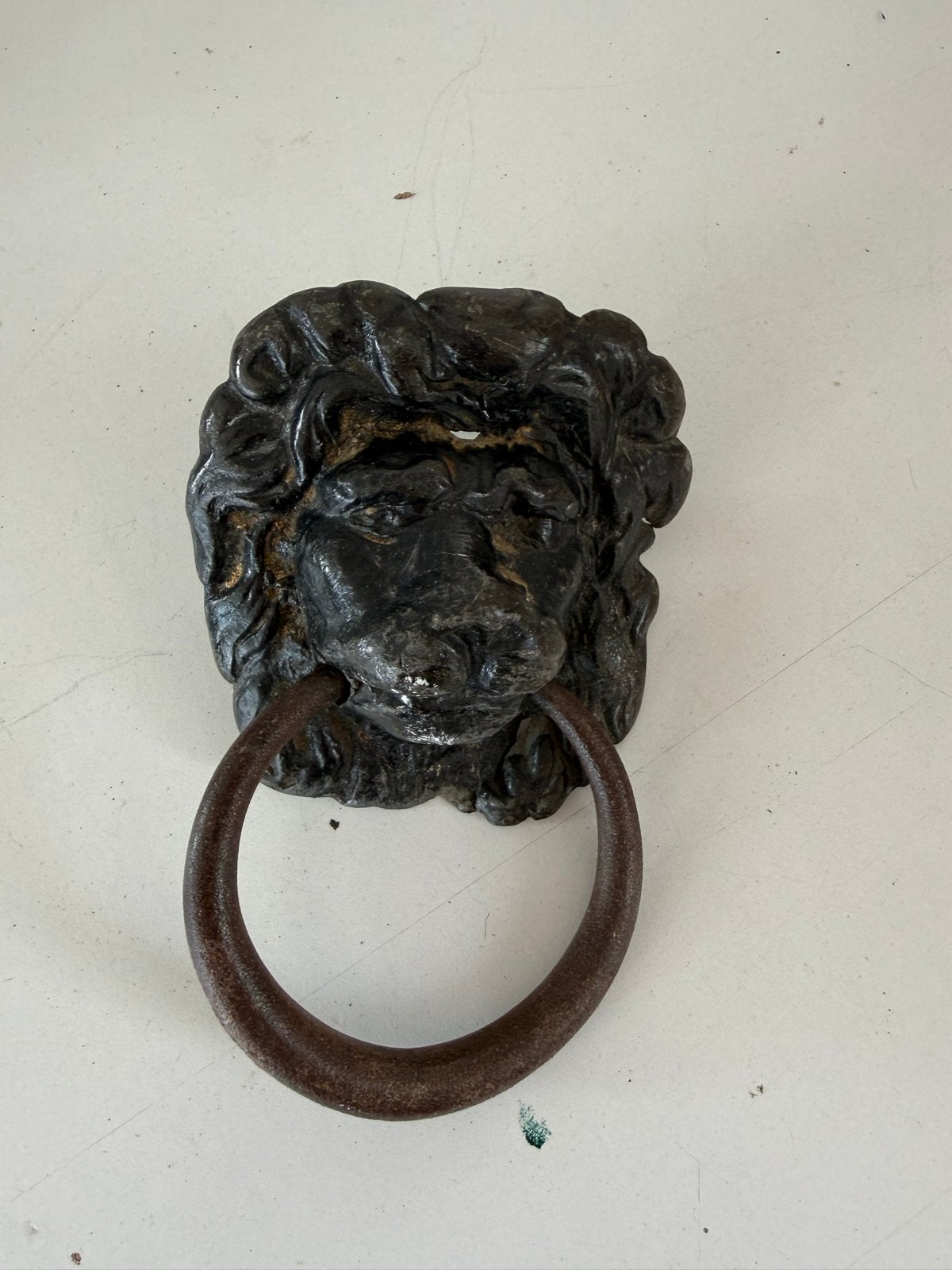Antieke gietijzeren deurklopper leeuwenkop, Ophalen of Verzenden