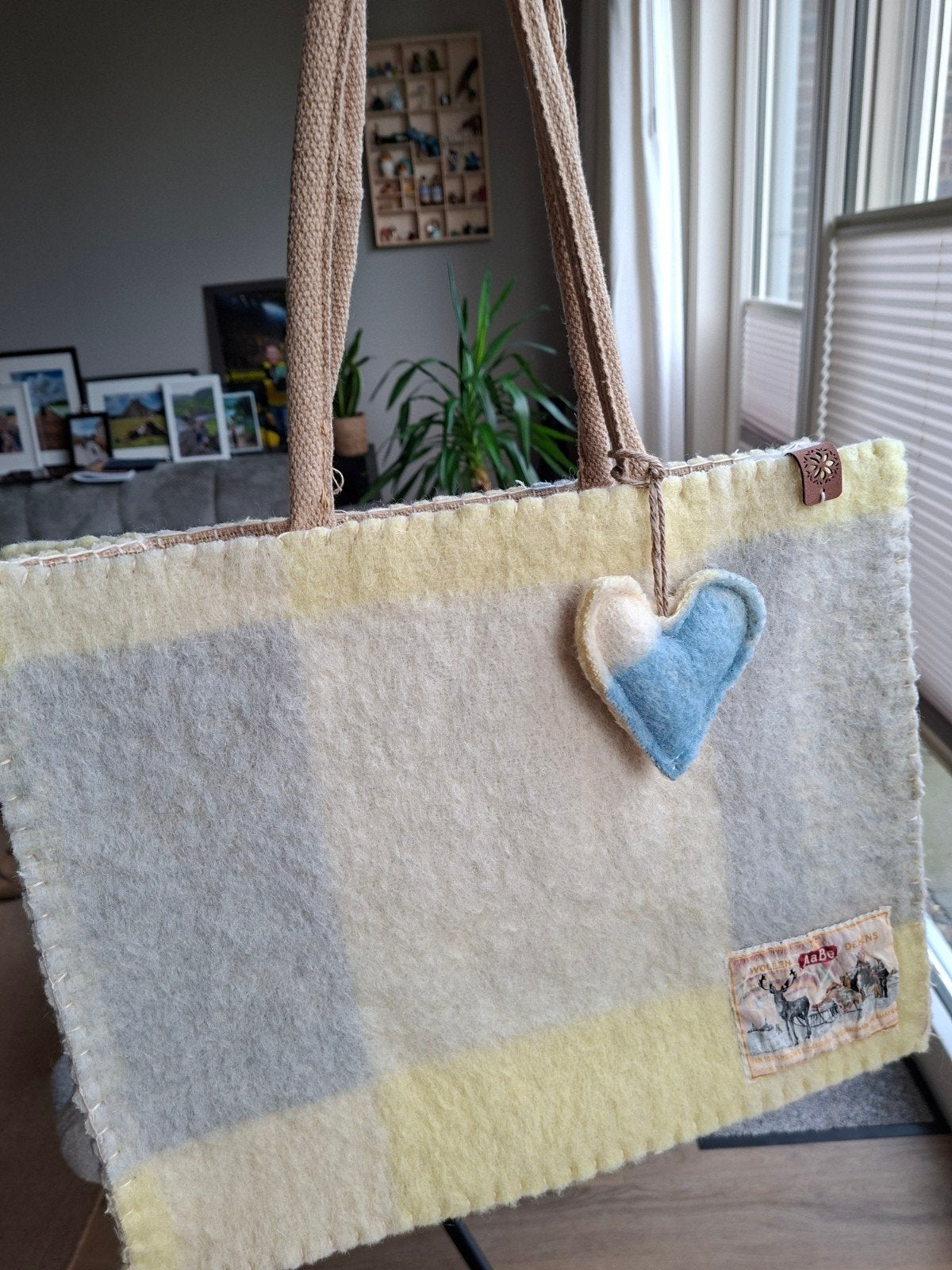 Unieke wollen dekentas - pasteltint, Ophalen of Verzenden, Gebruikt, Geel, Shopper