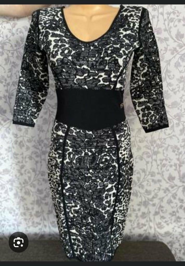 Marciano by Guess jurk S/M, Kleding | Dames, Jurken, Zo goed als nieuw, Maat 36 (S), Zwart, Boven de knie, Ophalen of Verzenden