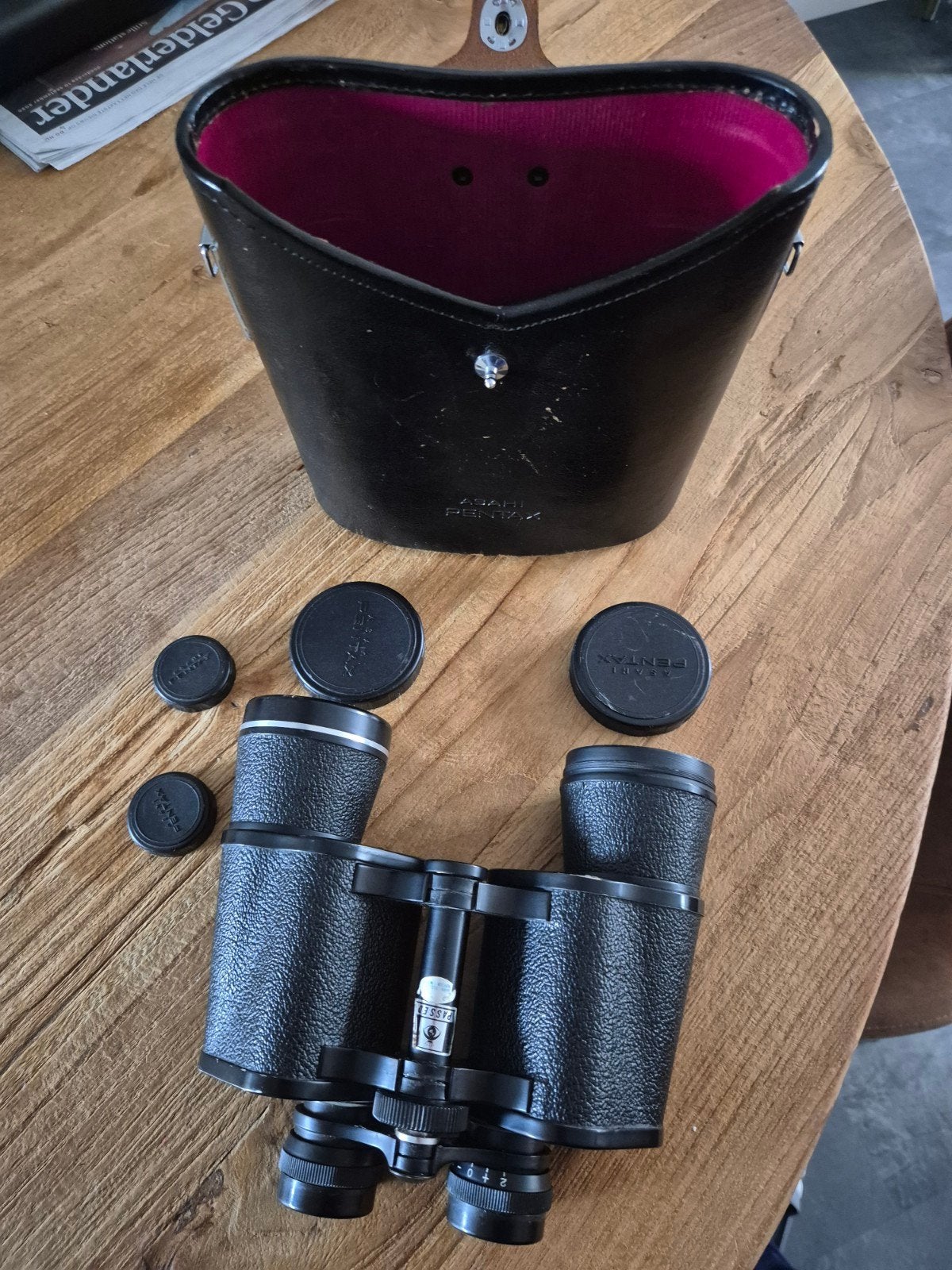 Pentax verrekijker, Ophalen of Verzenden, Gebruikt, 8 tot 12x, Met hoes of tas