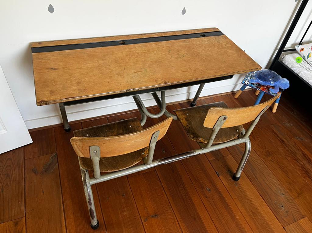 Vintage schoolbankje met opbergruimte, Kinderen en Baby's, Kinderkamer | Tafels en Stoelen, Ophalen, Tafel(s) en Stoel(en)