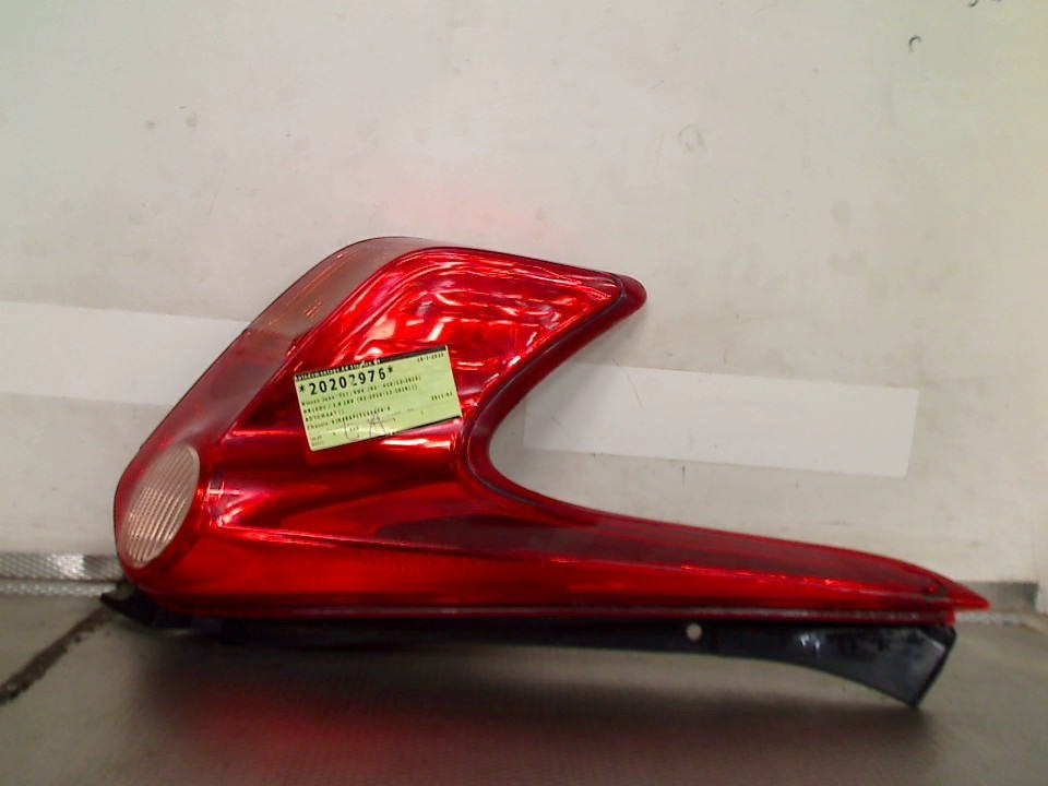 Achterlicht Links Nissan Juke (F15) (2010-06/2019-12), Gebruikt, Germany@nissan-services.eu, Kronenweg 38, Wesseling 50389, , Duitsland