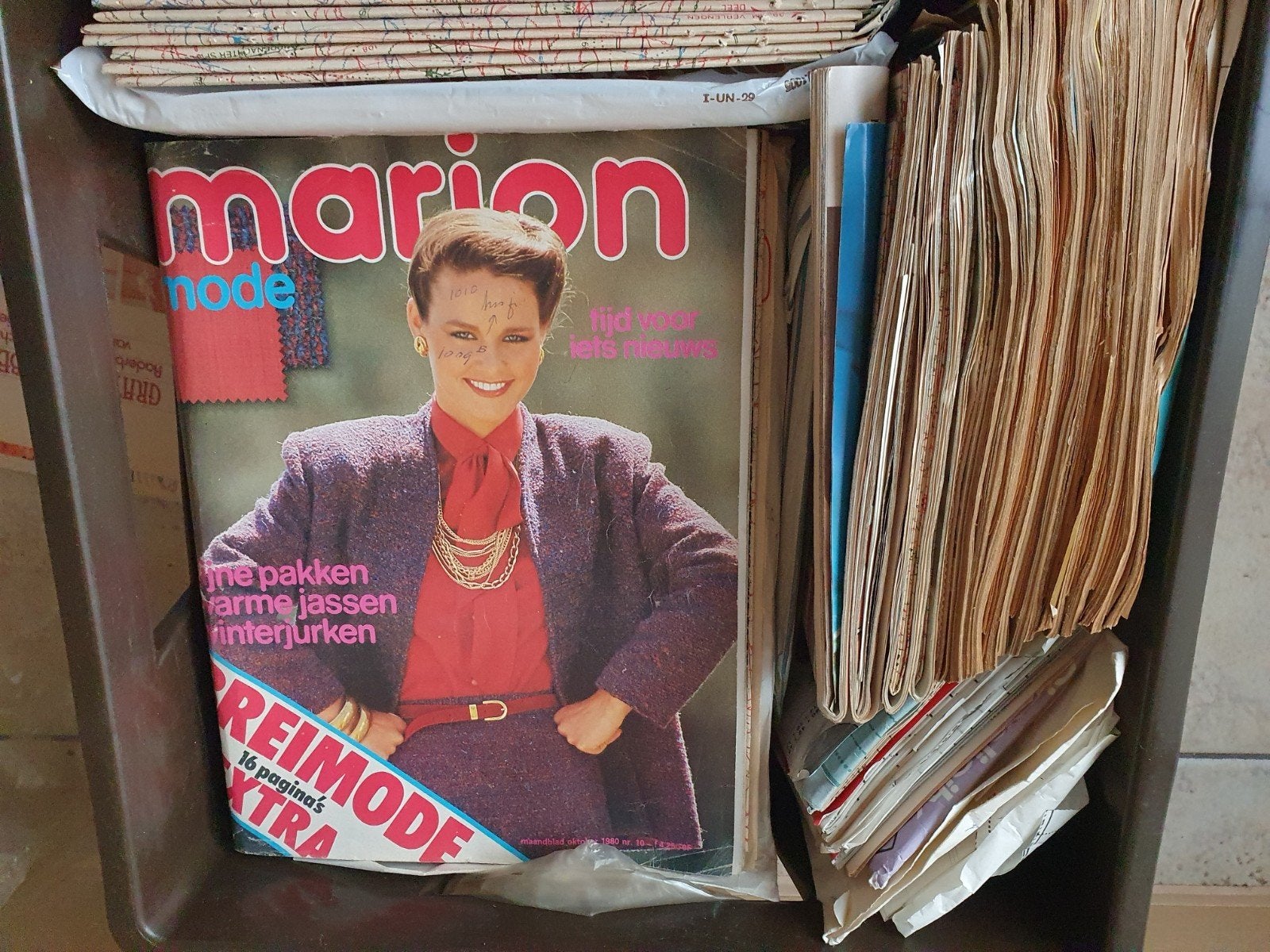 Modebladen van Marion, knip, neue mode  en Knippatronen, Ophalen, Gebruikt