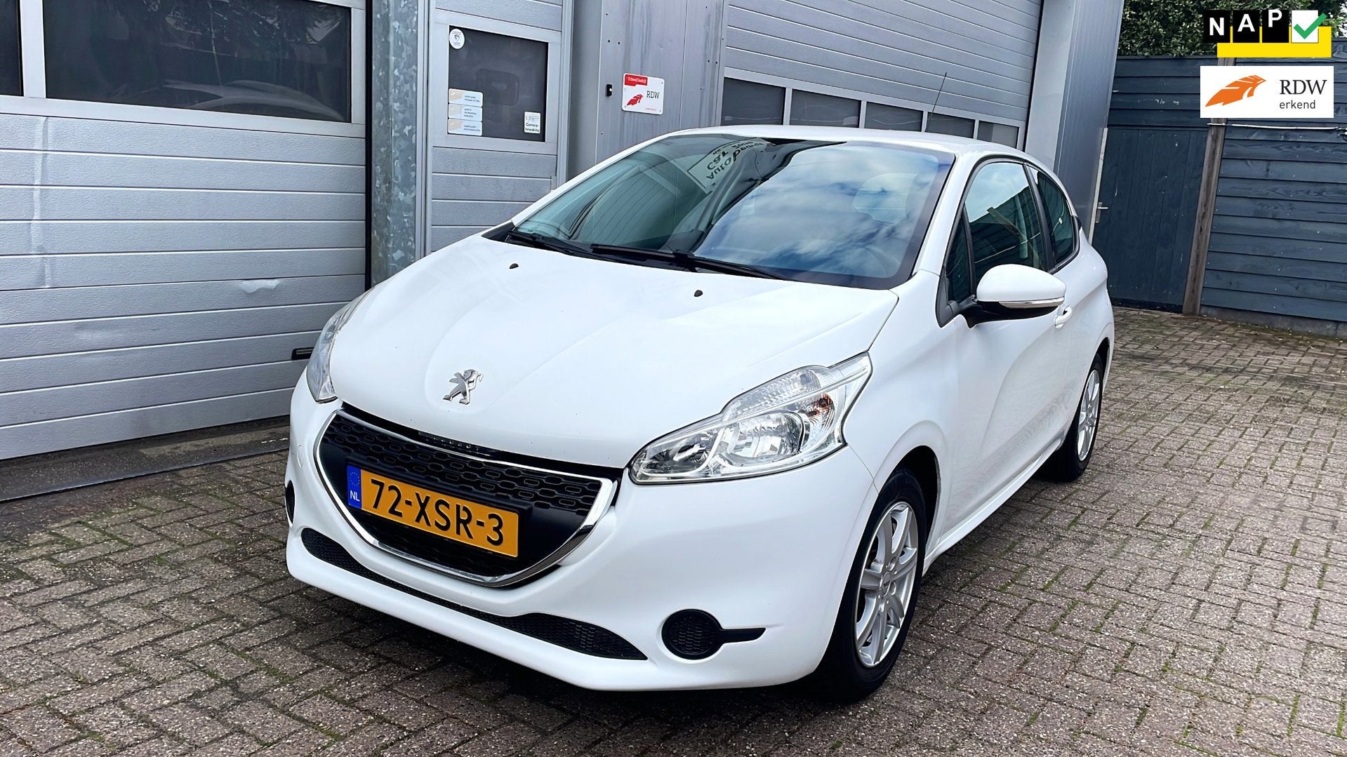 Peugeot 208 1.2 VTi Active 2012-Airco-Cruise-APK august 2027, Auto's, Voorwielaandrijving, Stof, Gebruikt, 1199 cc