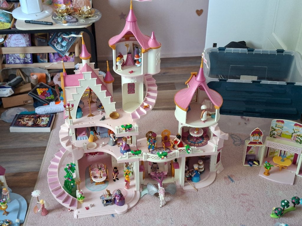 Groot Playmobile prinsessen kasteel, Ophalen, Complete set, Zo goed als nieuw, Kasteel/Fort