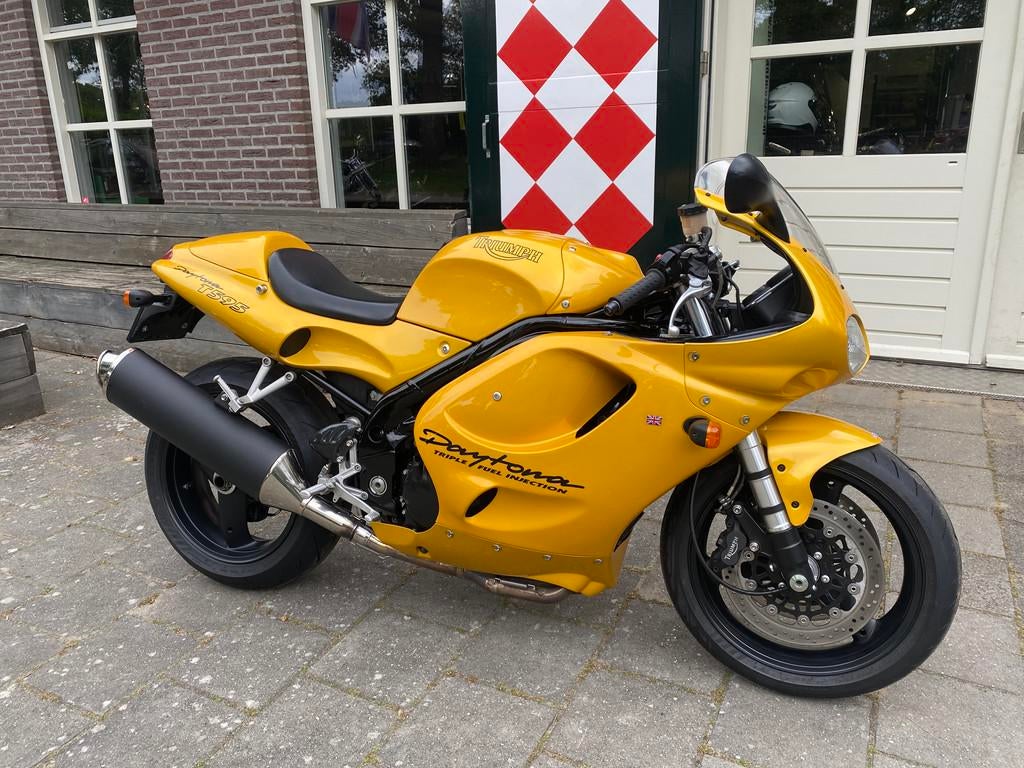 Triumph DAYTONA T595 (bj 1997), Motoren, Motoren | Triumph, Triumph Motorcycles Ltd., Bedrijf, After.sales@triumph.co.uk, Super Sport