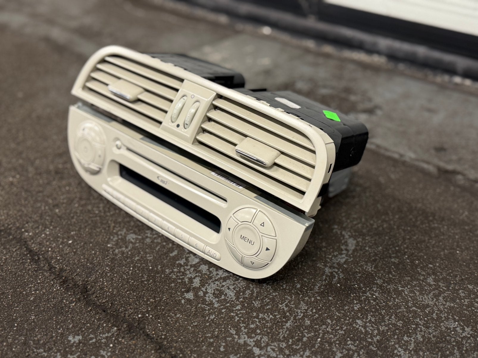 Fiat 500 2015 Radio Blue&Me en ventilatie in werkende staat, Ophalen, Gebruikt, Merk