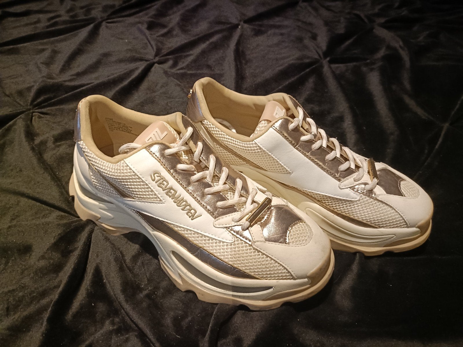 Steven Madden Sneakers maat 40 - Zo goed als nieuw, Beige, Steve Madden, Ophalen of Verzenden, Sneakers of Gympen