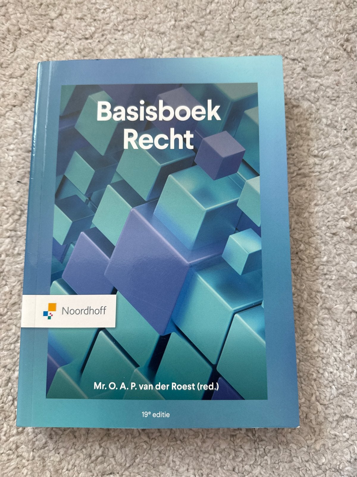 Basisboek Recht - 19e editie - Mr. O.A.P. van der Roest, Boeken, Ophalen of Verzenden, Gamma, Zo goed als nieuw, HBO