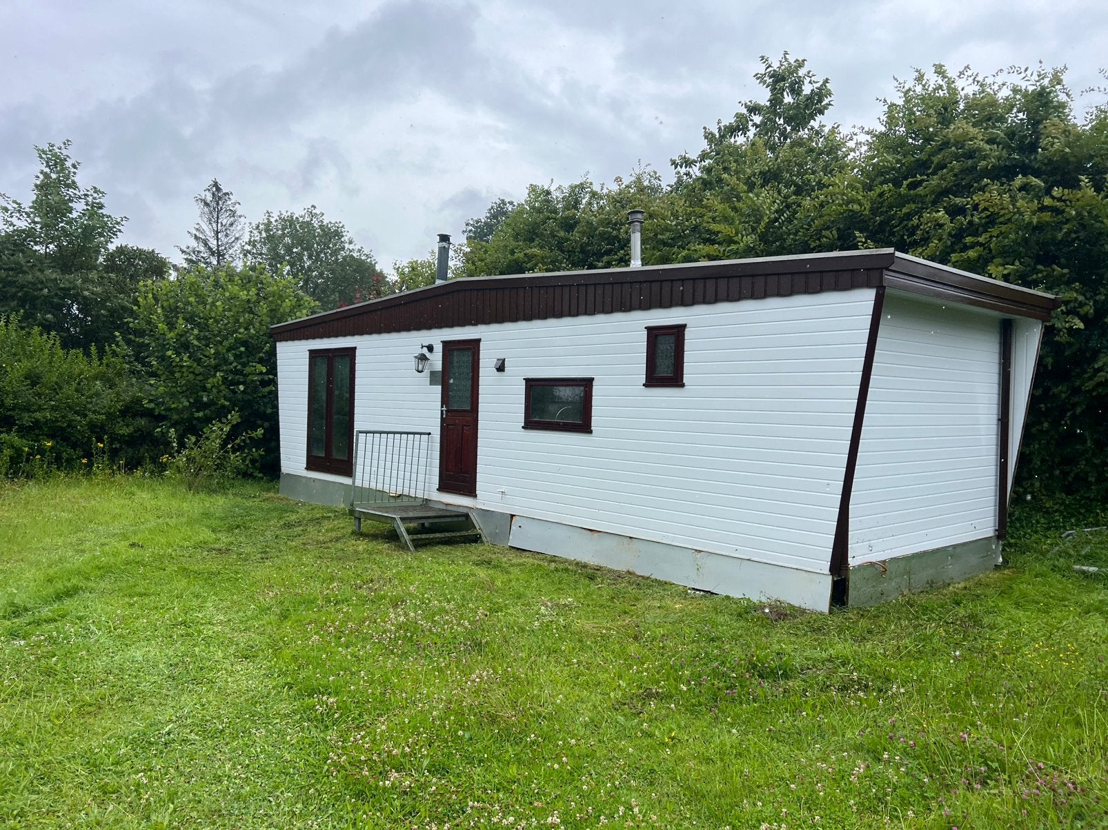 Chalet met verhuurmogelijkheid, Caravans en Kamperen, Stacaravans