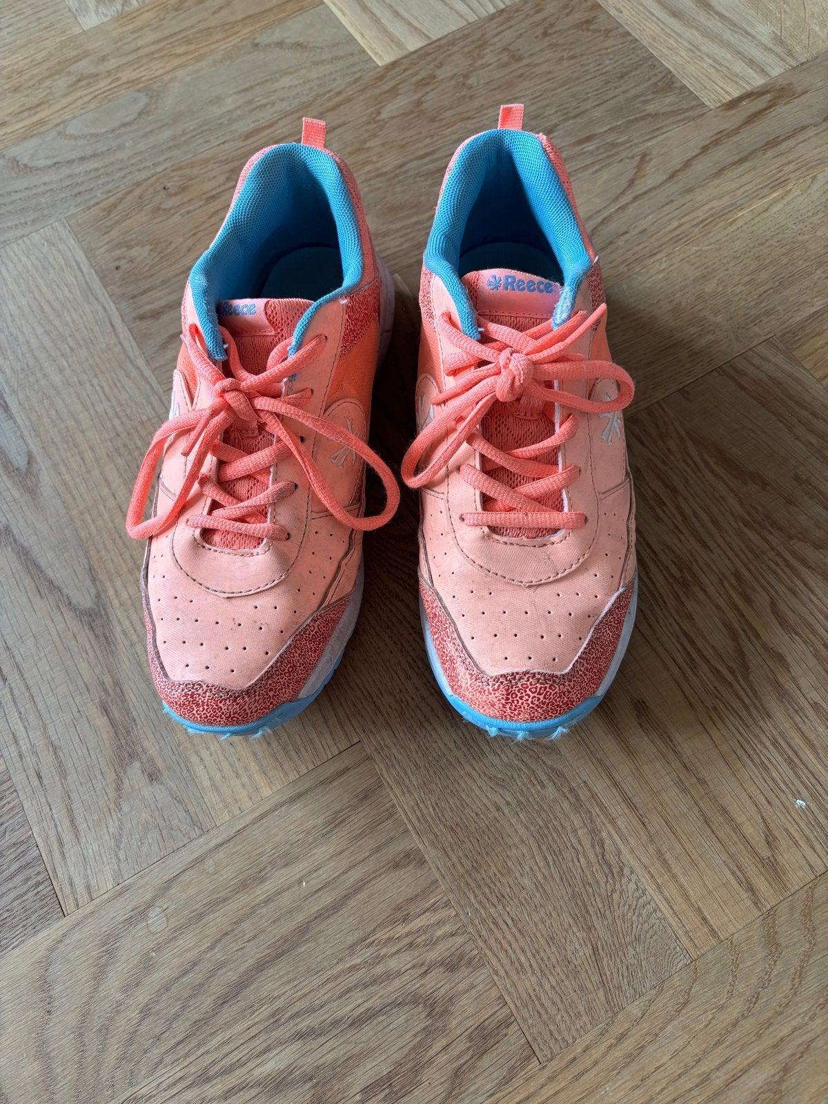Reece hockeyschoenen maat 38 - Oranje/Blauw, Ophalen of Verzenden, Gebruikt, Schoenen