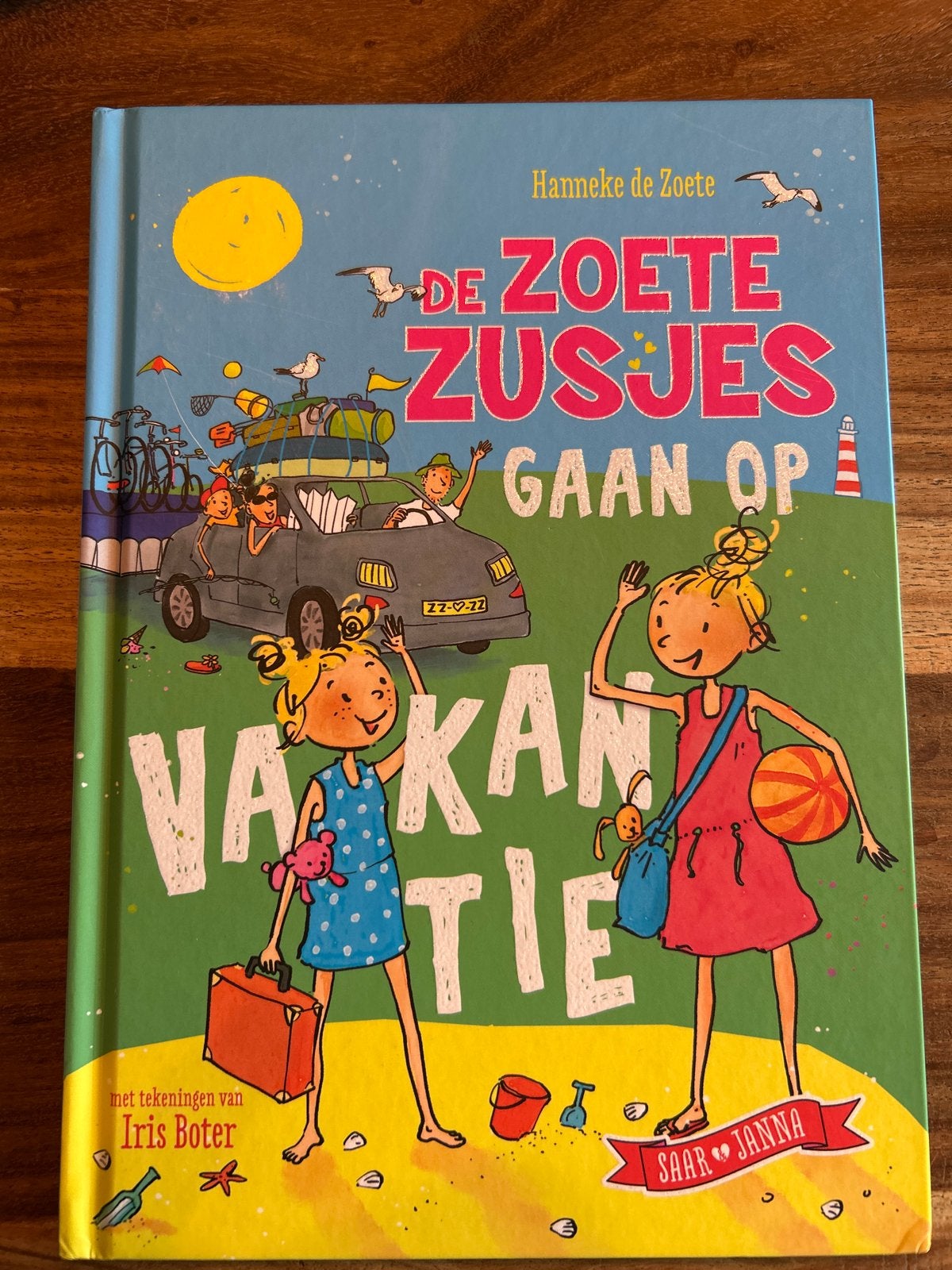 De Zoete Zusjes gaan op vakantie - Hanneke de Zoete, Ophalen of Verzenden, Gelezen, Fictie algemeen