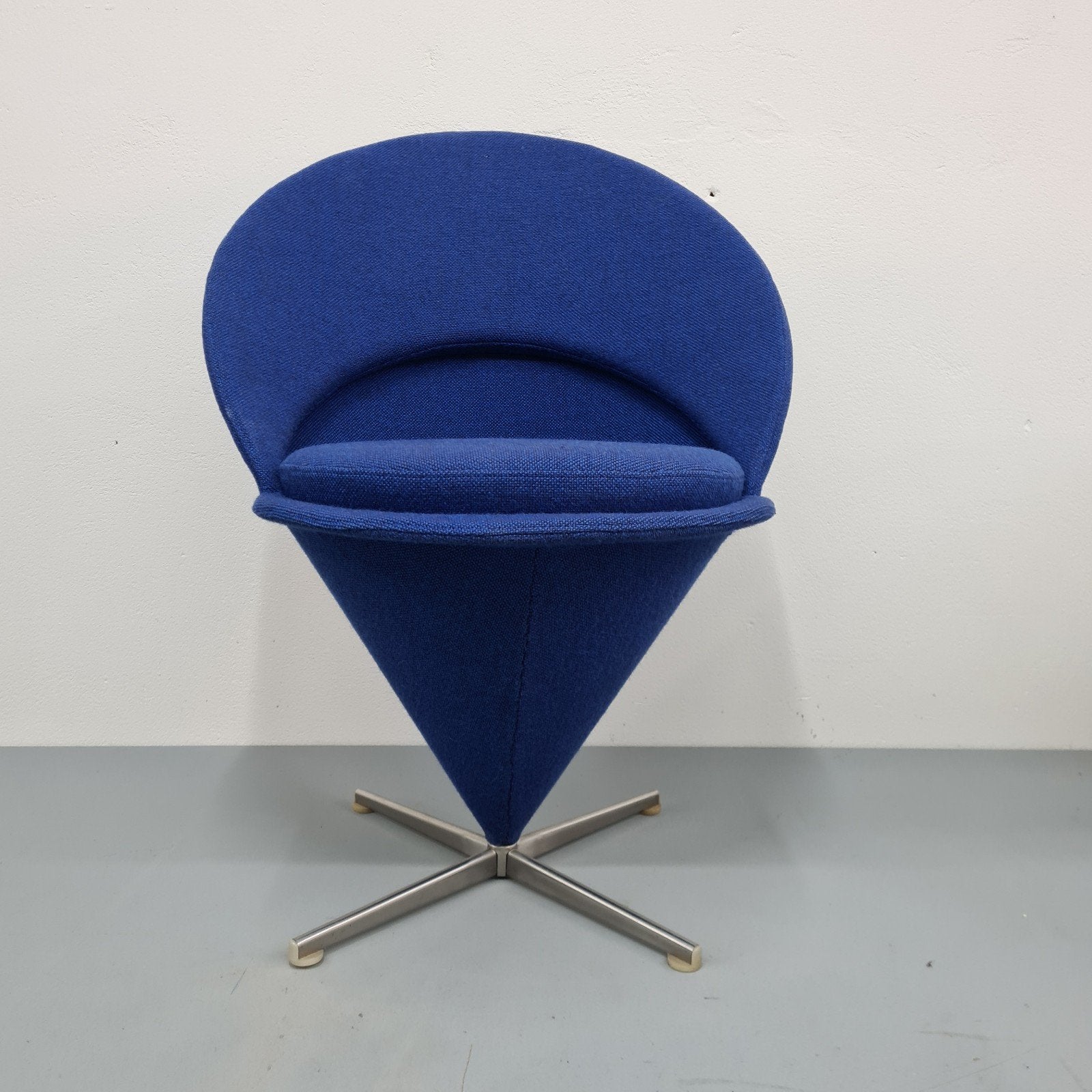 Vintage Cone chair, Verner Panton design, retro chair,, Huis en Inrichting, Ophalen, Minder dan 50 cm, Gebruikt, 75 tot 100 cm