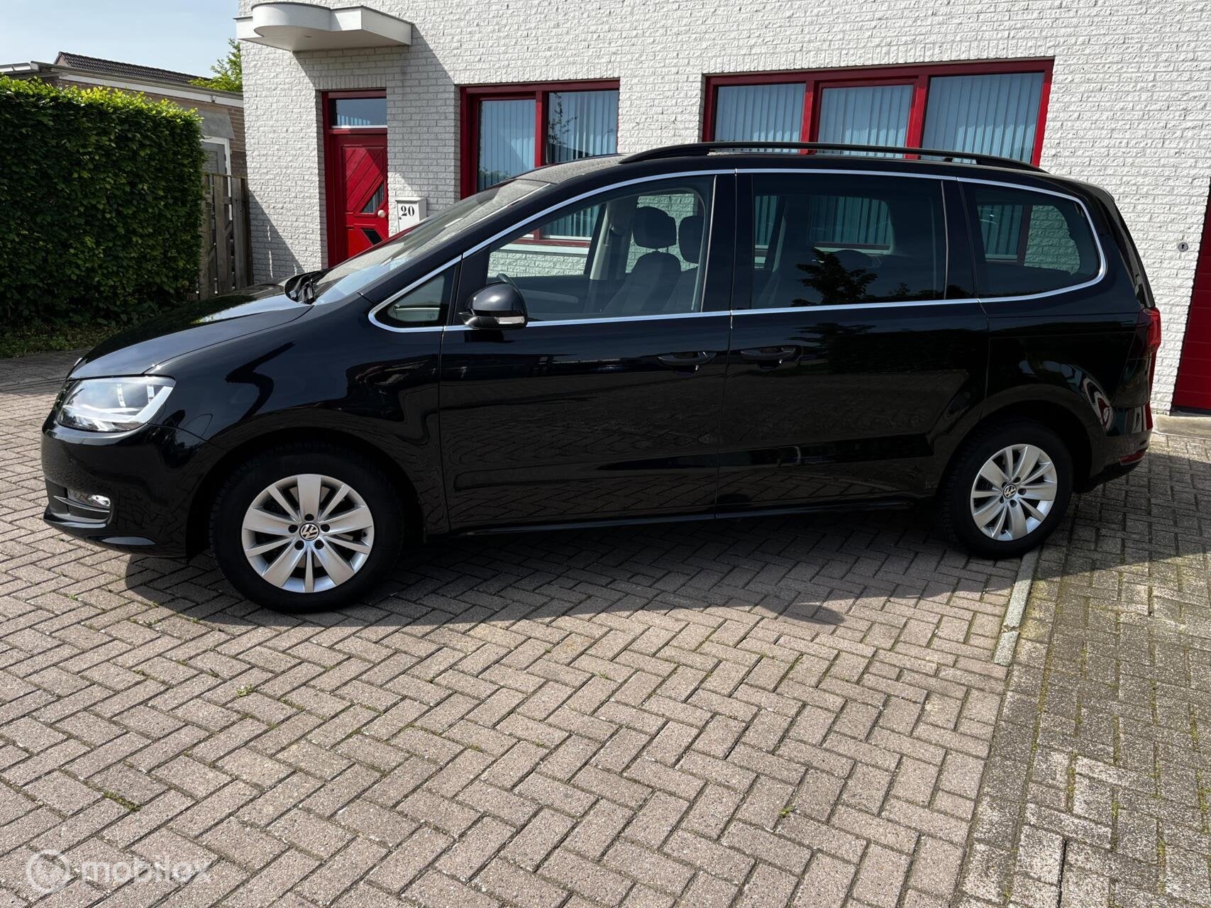 Volkswagen Sharan 1.4 TSI 7PERS/CLIMA/NAVI/PDC, Auto's, Gebruikt, 4 cilinders, 150 pk, Automatische klimaatregeling