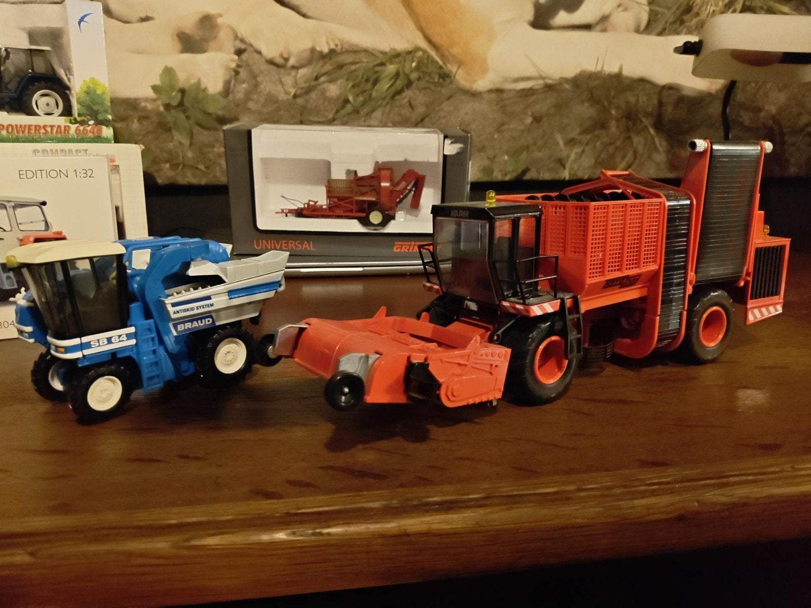 Siku Braud druivenplukker en Siku Holmer Terra Dos, Hobby en Vrije tijd, Ophalen of Verzenden, Gebruikt, Tractor of Landbouw, SIKU