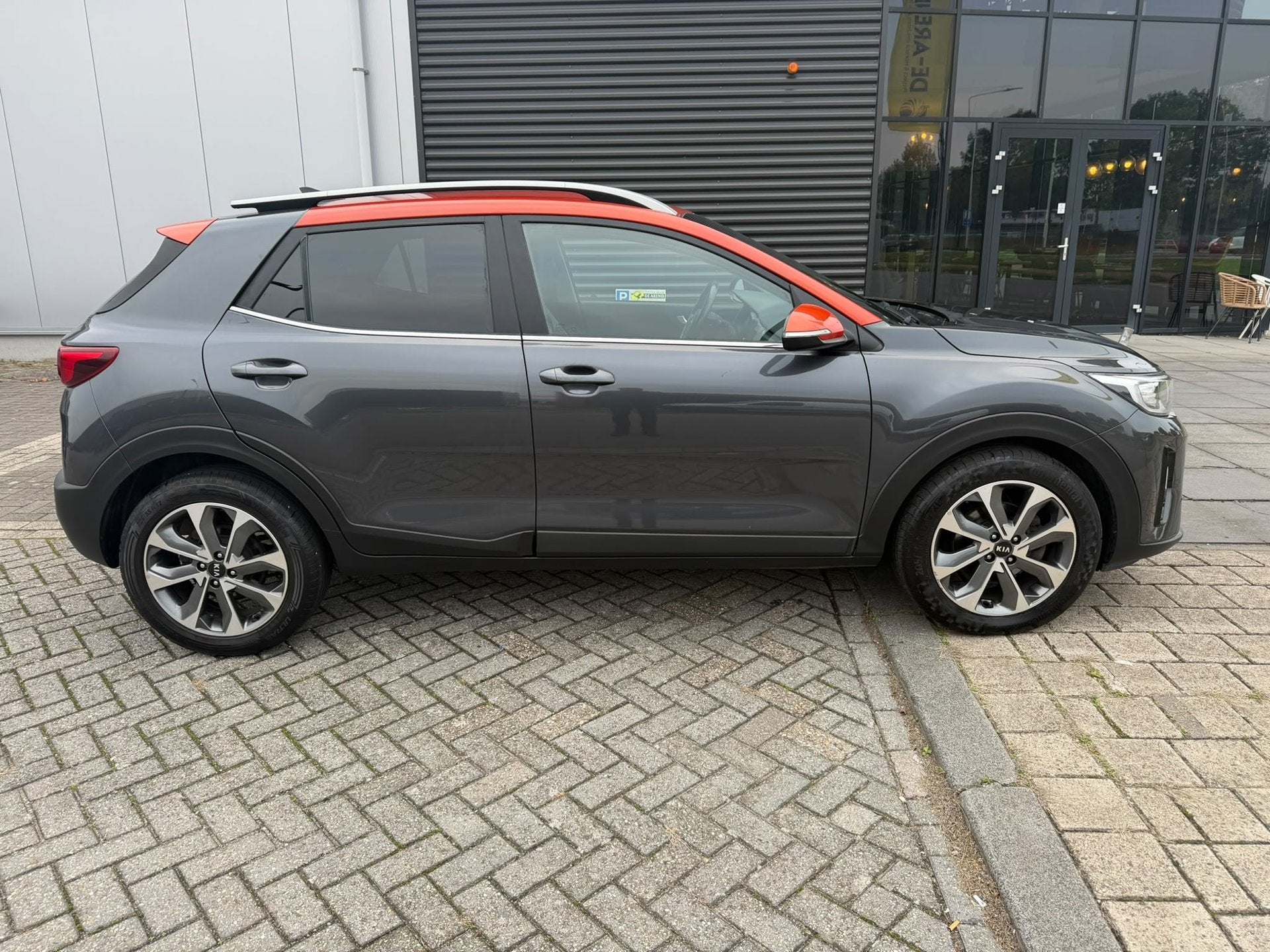 Kia Stonic 1.0 T-GDi DynamicLine Carplay navigatie achteruit, Auto's, Voorwielaandrijving, 450 kg, Gebruikt, Euro 6