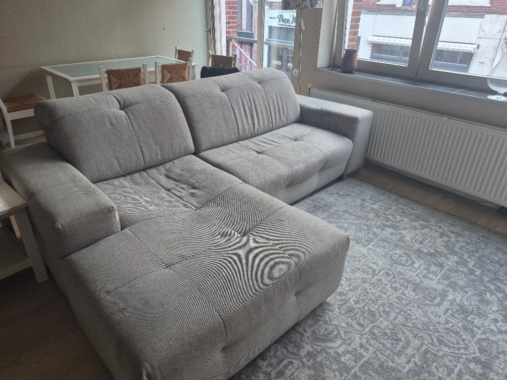 Ruime hoekbank met elektrische relaxfunctie, Ophalen, Gebruikt, 125 tot 150 cm, Hoekbank