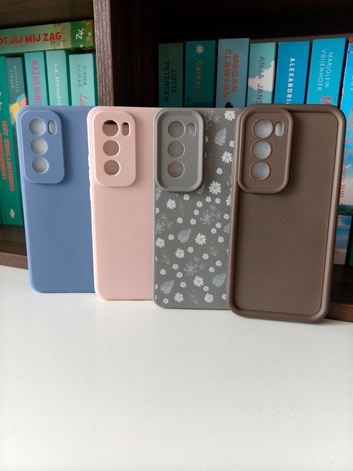 Telefoonhoesjes voor Oppo Reno 12 Pro 5G - Diverse kleuren, Ophalen of Verzenden, Nieuw, Hoesje of Tasje