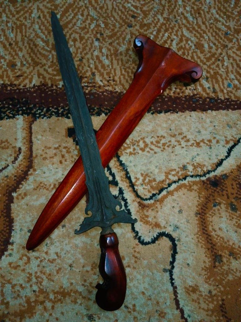 Antieke Keris Karno Tinanding Pudhak Sategal Ceprit SVC52, Verzenden