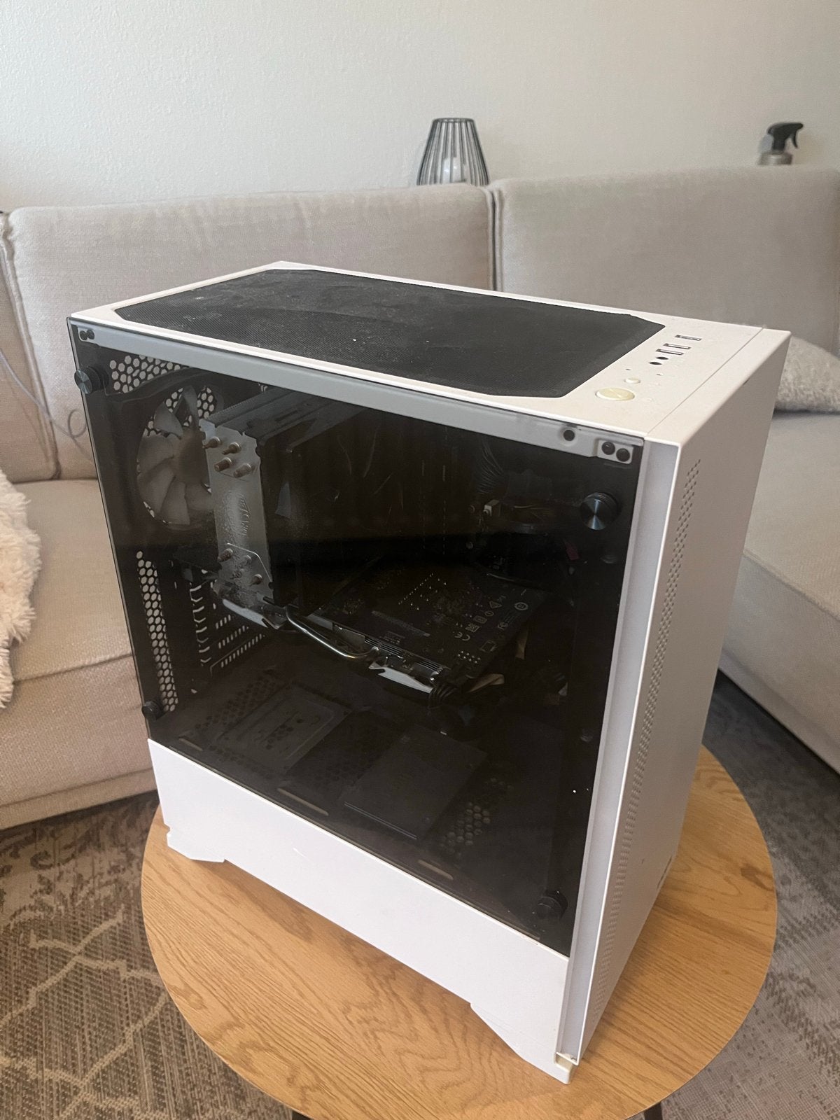 Gaming PC met i3 10100, 1060 6gb en 16 gb ddr4