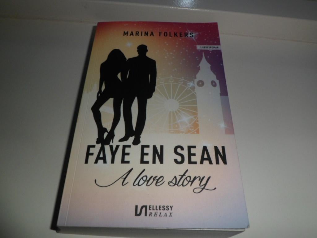 Faye en Sean , een liefdesroman - Marina Folkers, Ophalen, Zo goed als nieuw