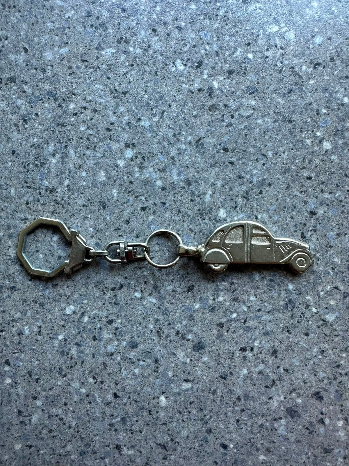 Citroën 2CV sleutelhanger, Verzamelen, Sleutelhangers, Ophalen of Verzenden, Zo goed als nieuw, Merk