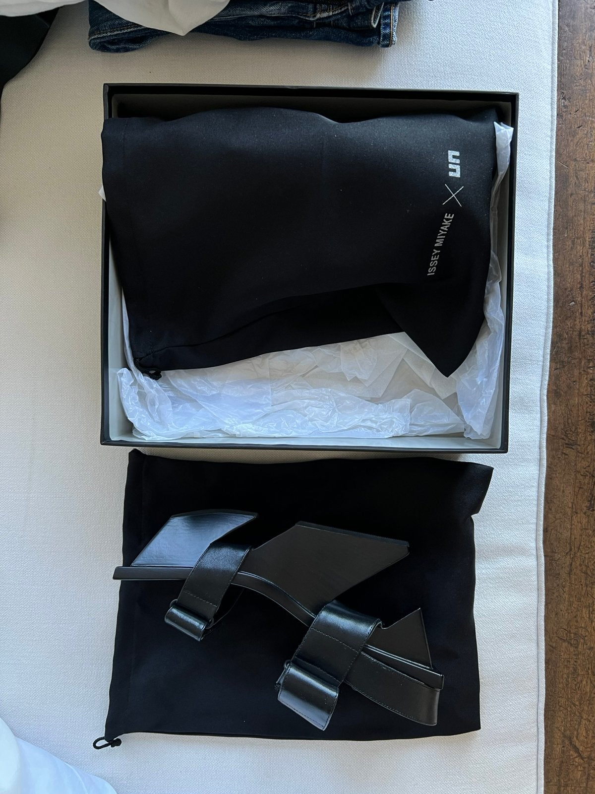 New Issey Miyake shoes 42, Ophalen, Nieuw