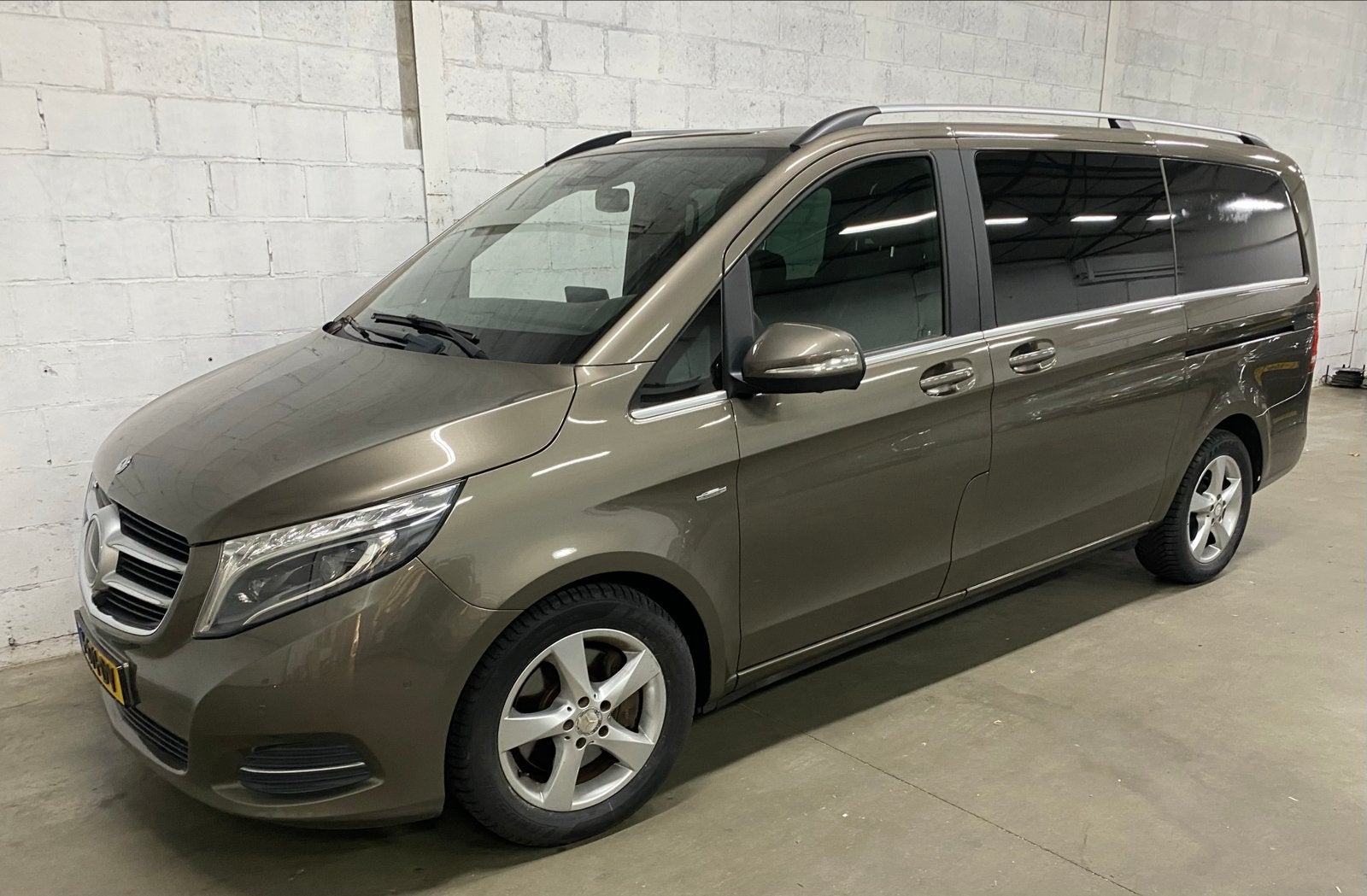 Mercedes-benz V Klasse 2.2 TD DC Marge, Auto's, Automaat, Achterwielaandrijving, 190 pk, Bruin