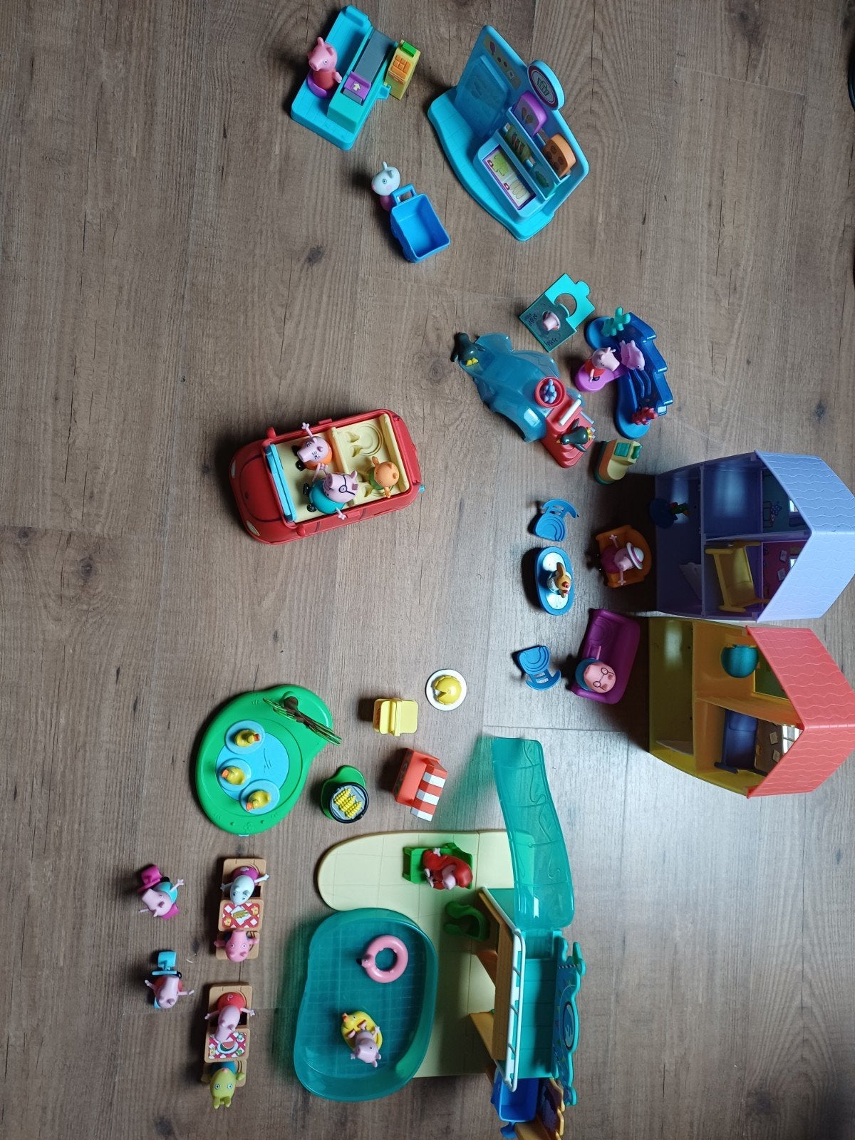 Grote Peppa Pig speelset met huizen, auto en meer!, Ophalen, Gebruikt, Jongen of Meisje