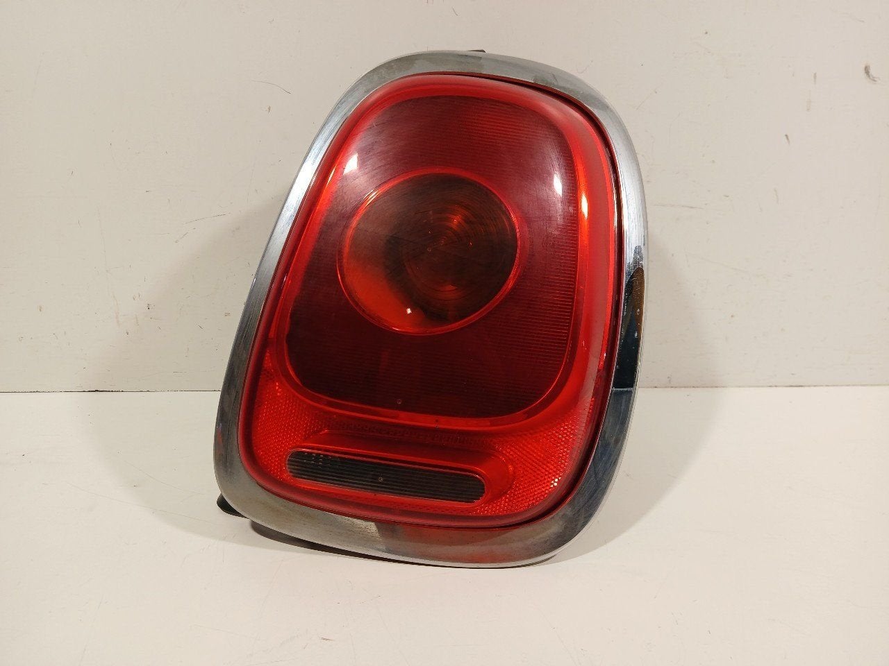 Achterlicht carrosserie rechts Mini Mini, Onderdelen@venauto.nl, Van der Ven Autorecycling B.V., Gebruikt, Ettenseweg 76, 4706 PB Roosendaal, The Netherlands