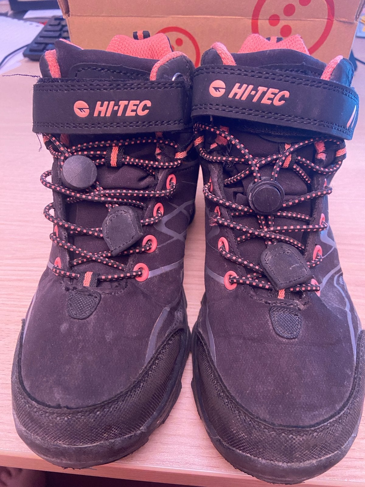 Hi-Tec Waterproof Wandelschoenen - Maat 32, Ophalen of Verzenden, Gebruikt, Schoenen