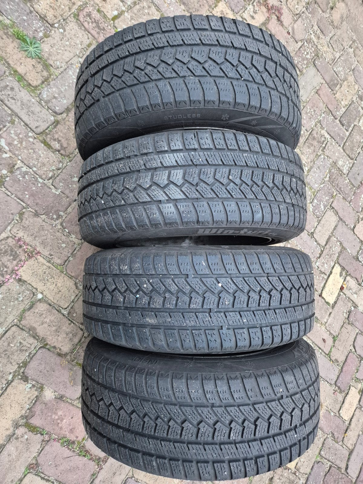 Winterbanden met velgen - VW - 16 inch, Ophalen, Gebruikt, 16 inch, Banden en Velgen